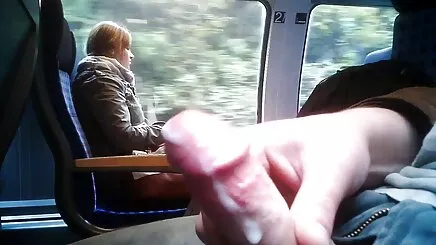 Sarışın o oldu ona ev yapimi amator porno ile cans ve bottles arasında coca-cola