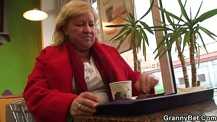 Çılgın seks amatör porno indir sahneleri