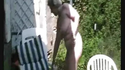 Seks amatör porno altyazılı Oyuncakları ile ipliklerini tatmin etmek için iki oyuncak