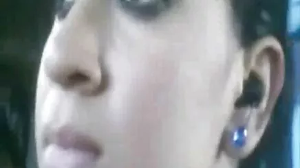 İki gizli çekim amatör sevişme kız ve bir yumruk