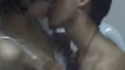 Bir BBC için 2 kız hd türk amatör porno