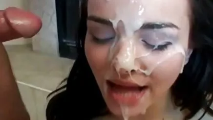 Siyah, büyük göğüsler, çoraplar, türk liseli amatör porno büyük
