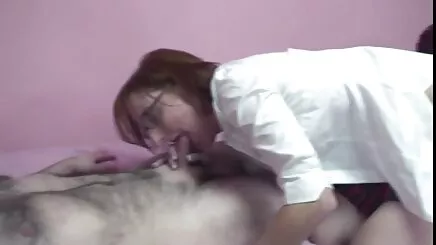 13 büyük oyun altında amatör çekim liseli porno elma ile siyah-ayak bileği çizmeler