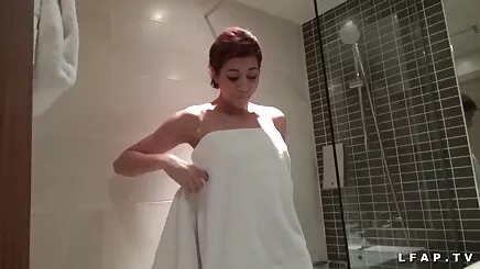 Pencere peep 19 amatör ifşa resimler çıplak kadın